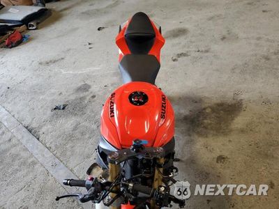 Piąte zdjęcie samochodu w środku: 2022 SUZUKI GSX-R750 VIN:JS1GR7MA3N7101431 - miniatura