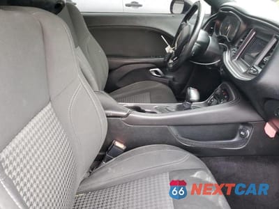 Zdjęcie 10 z 13 samochodu: 2018 DODGE CHALLENGER SXT VIN:2C3CDZAG6JH270241 - miniatura
