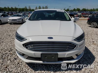 Piąte zdjęcie samochodu w środku: 2017 FORD FUSION SE HYBRID VIN:3FA6P0LU6HR409075 - miniatura