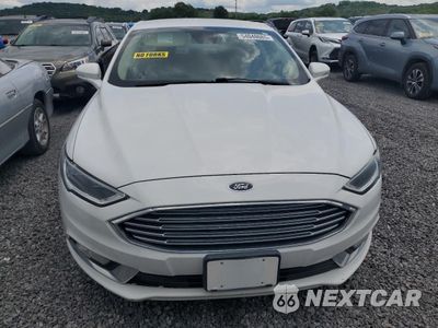 Piąte zdjęcie samochodu w środku: 2017 FORD FUSION SE HYBRID VIN:3FA6P0LU9HR359658 - miniatura