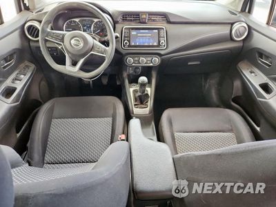Zdjęcie 8 z 13 samochodu: 2021 NISSAN VERSA S VIN:3N1CN8BV7ML822652 - miniatura