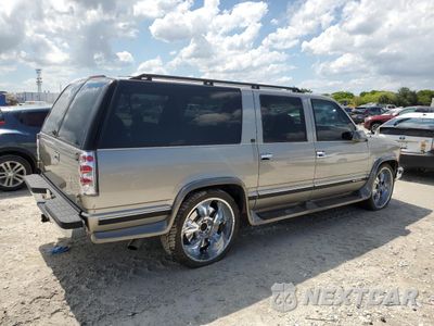 Trzecie zdjęcie samochodu z tyłu: 1999 CHEVROLET SUBURBAN C1500 VIN:3GNEC16R8XG267165 - miniatura