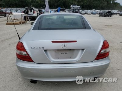 Zdjęcie 6 z 14 samochodu: 2005 MERCEDES-BENZ SLK 350 VIN:WDBWK56F85F047471 - miniatura