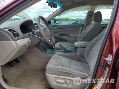 Zdjęcie 7 z 14 samochodu: 2005 TOYOTA CAMRY LE VIN:4T1BE30K65U058641 - miniatura