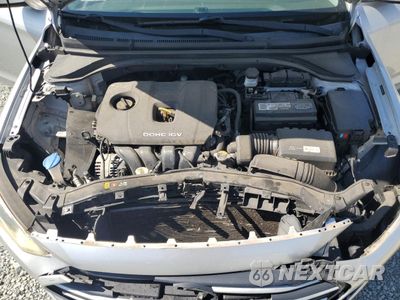 Zdjęcie 11 z 15 samochodu: 2018 HYUNDAI ELANTRA SE VIN:5NPD74LF0JH236110 - miniatura