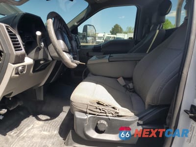 Zdjęcie 7 z 14 samochodu: 2017 FORD F450 SUPER DUTY VIN:1FDUF4GTXHEC48225 - miniatura