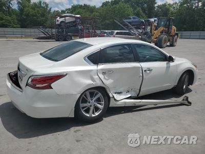 Trzecie zdjęcie samochodu z tyłu: 2015 NISSAN ALTIMA 2.5 VIN:1N4AL3AP3FN905293 - miniatura