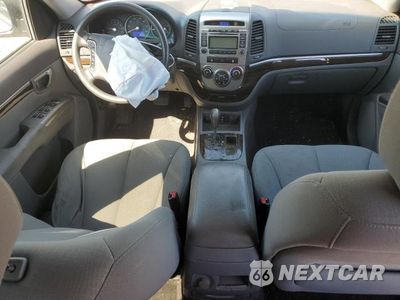 Zdjęcie 8 z 14 samochodu: 2011 HYUNDAI SANTA FE GLS VIN:5XYZGDAB3BG081549 - miniatura