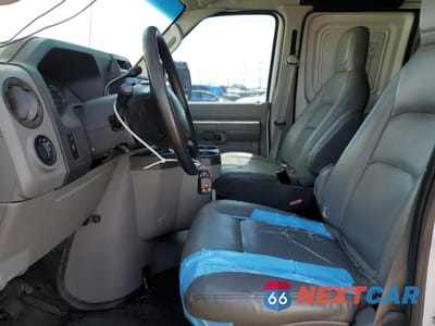 Zdjęcie 7 z 13 samochodu: 2010 FORD ECONOLINE E250 VAN VIN:1FTNE2EW5ADA16219 - miniatura
