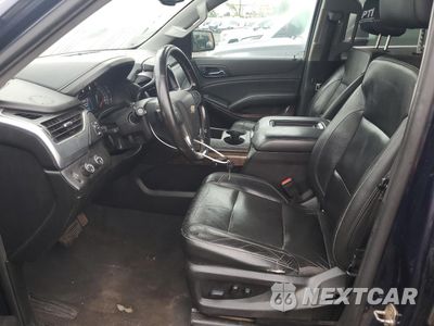 Zdjęcie 7 z 14 samochodu: 2019 CHEVROLET SUBURBAN K1500 LT VIN:1GNSKHKC4KR391149 - miniatura
