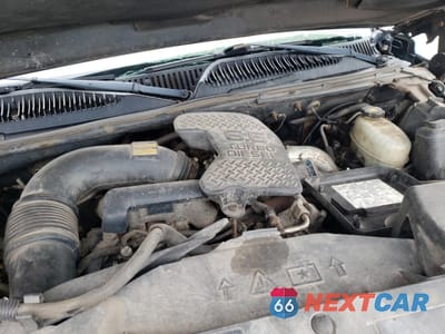 Zdjęcie 11 z 12 samochodu: 2004 CHEVROLET SILVERADO K3500 VIN:1GCHK39264E257319 - miniatura