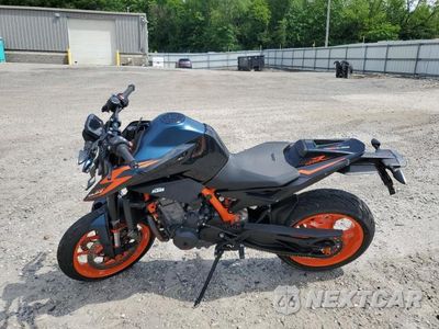 Trzecie zdjęcie samochodu z tyłu: 2023 KTM 890 DUKE R VIN:VBKTU9402PM848852 - miniatura