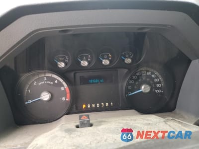 Zdjęcie 9 z 12 samochodu: 2014 FORD F450 SUPER DUTY VIN:1FDUF4GY6EEA62513 - miniatura