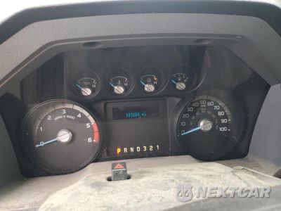 Zdjęcie 9 z 12 samochodu: 2014 FORD F450 SUPER DUTY VIN:1FDUF4GY6EEA62513 - miniatura
