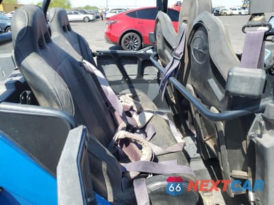 Zdjęcie 6 z 10 samochodu: 2018 POLARIS RZR XP 4 TURBO EPS VIN:3NSVFE92XJF937638 - miniatura