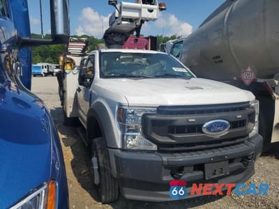 Czwarte zdjęcie samochodu z boku: 2020 FORD F450 SUPER DUTY VIN:1FDUF4GN7LED43139 - miniatura
