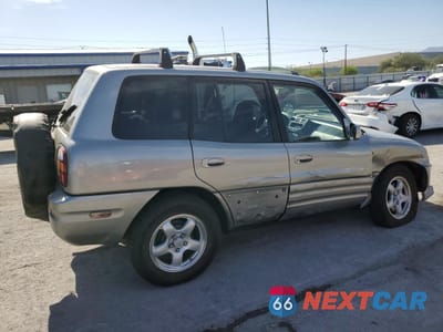 Trzecie zdjęcie samochodu z tyłu: 2000 TOYOTA RAV4 VIN:JT3GP10VXY7068342 - miniatura
