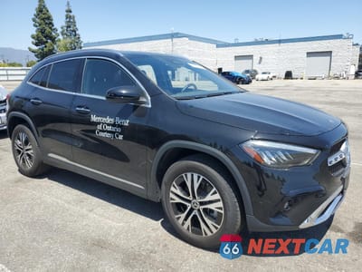 Czwarte zdjęcie samochodu z boku: 2025 MERCEDES-BENZ GLA 250 VIN:W1N4N4GB6SJ673656 - miniatura