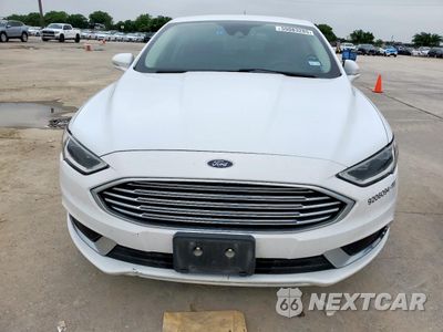 Piąte zdjęcie samochodu w środku: 2018 FORD FUSION SE HYBRID VIN:3FA6P0LU4JR171880 - miniatura