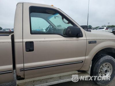 Zdjęcie 10 z 12 samochodu: 1999 FORD F250 SUPER DUTY VIN:1FTNF21S0XEB35475 - miniatura