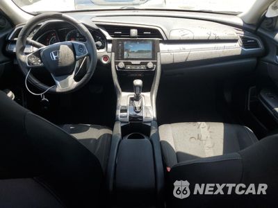 Zdjęcie 8 z 13 samochodu: 2018 HONDA CIVIC EX VIN:2HGFC2F77JH535178 - miniatura