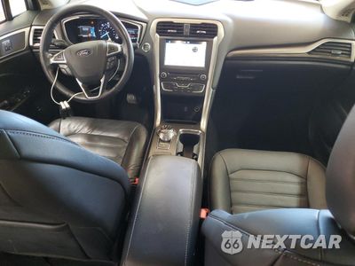 Zdjęcie 8 z 12 samochodu: 2018 FORD FUSION SE HYBRID VIN:3FA6P0LU8JR172000 - miniatura