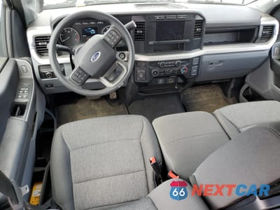 Zdjęcie 8 z 14 samochodu: 2024 FORD F250 SUPER DUTY VIN:1FT8W2BTXREF73413 - miniatura