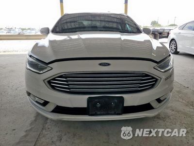 Piąte zdjęcie samochodu w środku: 2017 FORD FUSION SE HYBRID VIN:3FA6P0LU2HR408974 - miniatura