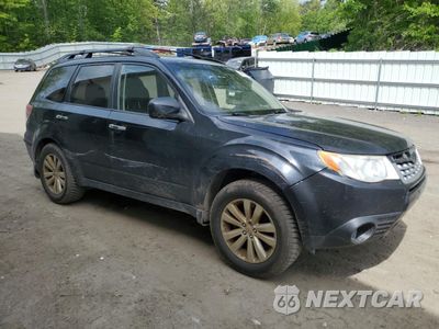 Czwarte zdjęcie samochodu z boku: 2013 SUBARU FORESTER 2.5X PREMIUM VIN:JF2SHADC8DH446286 - miniatura