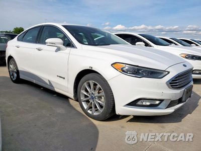Czwarte zdjęcie samochodu z boku: 2017 FORD FUSION SE HYBRID VIN:3FA6P0LUXHR408981 - miniatura