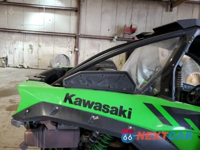 Zdjęcie 6 z 11 samochodu: 2023 KAWASAKI KRF 1000 A VIN:JKARFCA15PB519424 - miniatura