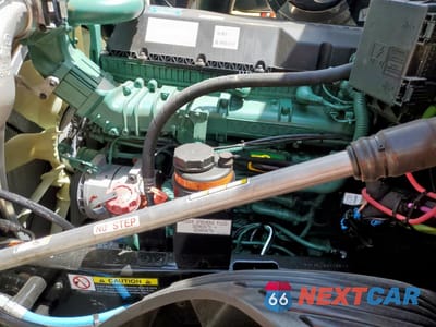 Zdjęcie 7 z 10 samochodu: 2025 VOLVO VN VNL VIN:4V4NC9EH2SN681417 - miniatura