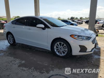Czwarte zdjęcie samochodu z boku: 2020 FORD FUSION SE VIN:3FA6P0LU6LR261583 - miniatura