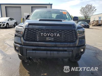 Piąte zdjęcie samochodu w środku: 2020 TOYOTA TUNDRA CREWMAX SR5 VIN:5TFDY5F17LX902020 - miniatura