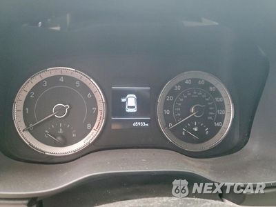 Zdjęcie 9 z 13 samochodu: 2021 HYUNDAI VENUE SEL VIN:KMHRC8A34MU072562 - miniatura