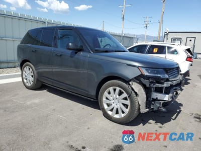 Czwarte zdjęcie samochodu z boku: 2023 LAND ROVER RANGE ROVER SE VIN:SALKP9FU2PA048552 - miniatura
