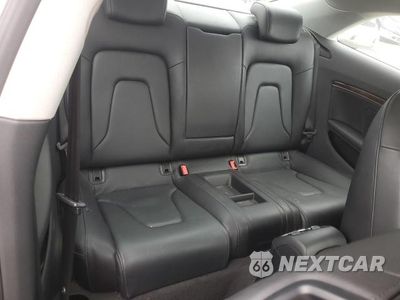 Zdjęcie 10 z 12 samochodu: 2011 AUDI A5 PREMIUM PLUS VIN:WAULFAFR6BA008556 - miniatura