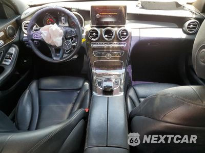 Zdjęcie 8 z 15 samochodu: 2018 MERCEDES-BENZ C 300 VIN:WDDWF4JB1JR330183 - miniatura