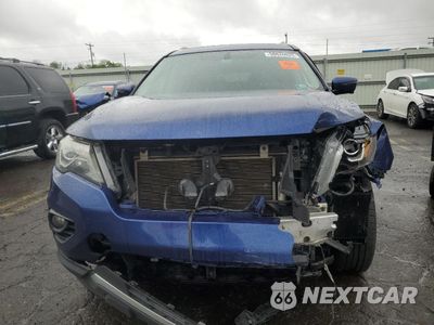 Piąte zdjęcie samochodu w środku: 2017 NISSAN PATHFINDER S VIN:5N1DR2MM7HC611732 - miniatura