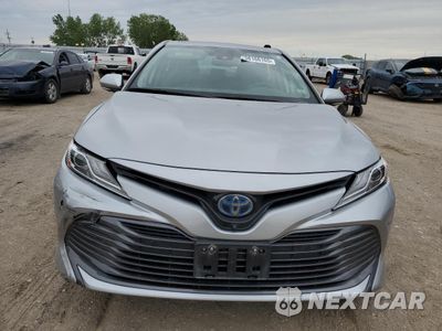 Piąte zdjęcie samochodu w środku: 2019 TOYOTA CAMRY HYBRID VIN:4T1B21HK1KU515160 - miniatura