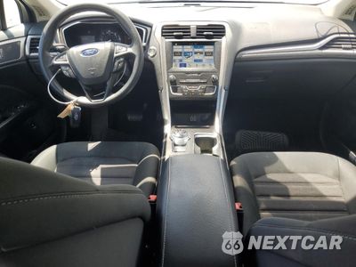 Zdjęcie 8 z 12 samochodu: 2019 FORD FUSION SE VIN:3FA6P0LU8KR124823 - miniatura