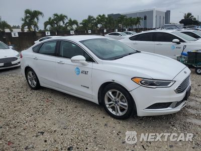 Czwarte zdjęcie samochodu z boku: 2018 FORD FUSION SE HYBRID VIN:3FA6P0LU5JR163514 - miniatura