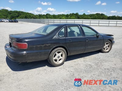 Trzecie zdjęcie samochodu z tyłu: 1994 CHEVROLET CAPRICE CLASSIC LS VIN:1G1BN52P0RR163380 - miniatura