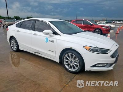 Czwarte zdjęcie samochodu z boku: 2017 FORD FUSION SE HYBRID VIN:3FA6P0LU4HR408989 - miniatura