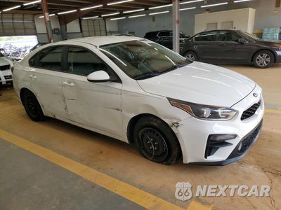 Czwarte zdjęcie samochodu z boku: 2019 KIA FORTE FE VIN:3KPF24AD9KE123772 - miniatura