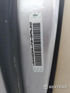 Zdjęcie 12 z 12 samochodu: 2004 JAGUAR VANDENPLAS VIN:SAJEA74C14SG02291 - miniatura