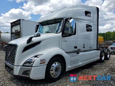 Drugie zdjęcie samochodu z przodu: 2024 VOLVO VNL SEMI TRUCK VIN:4V4NC9EH5RN635123 - miniatura