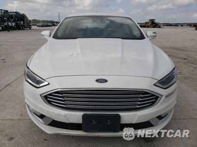 Piąte zdjęcie samochodu w środku: 2017 FORD FUSION SE HYBRID VIN:3FA6P0LU5HR409259 - miniatura