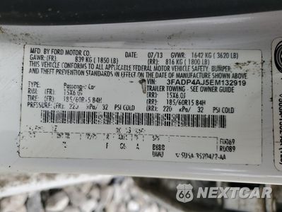 Zdjęcie 12 z 12 samochodu: 2014 FORD FIESTA S VIN:3FADP4AJ5EM132919 - miniatura