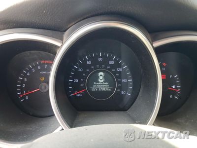 Zdjęcie 9 z 13 samochodu: 2014 KIA OPTIMA LX VIN:5XXGM4A71EG291989 - miniatura